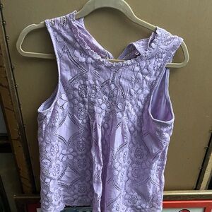 Doe & Rae Lilac Lace Sleeveless Blouse